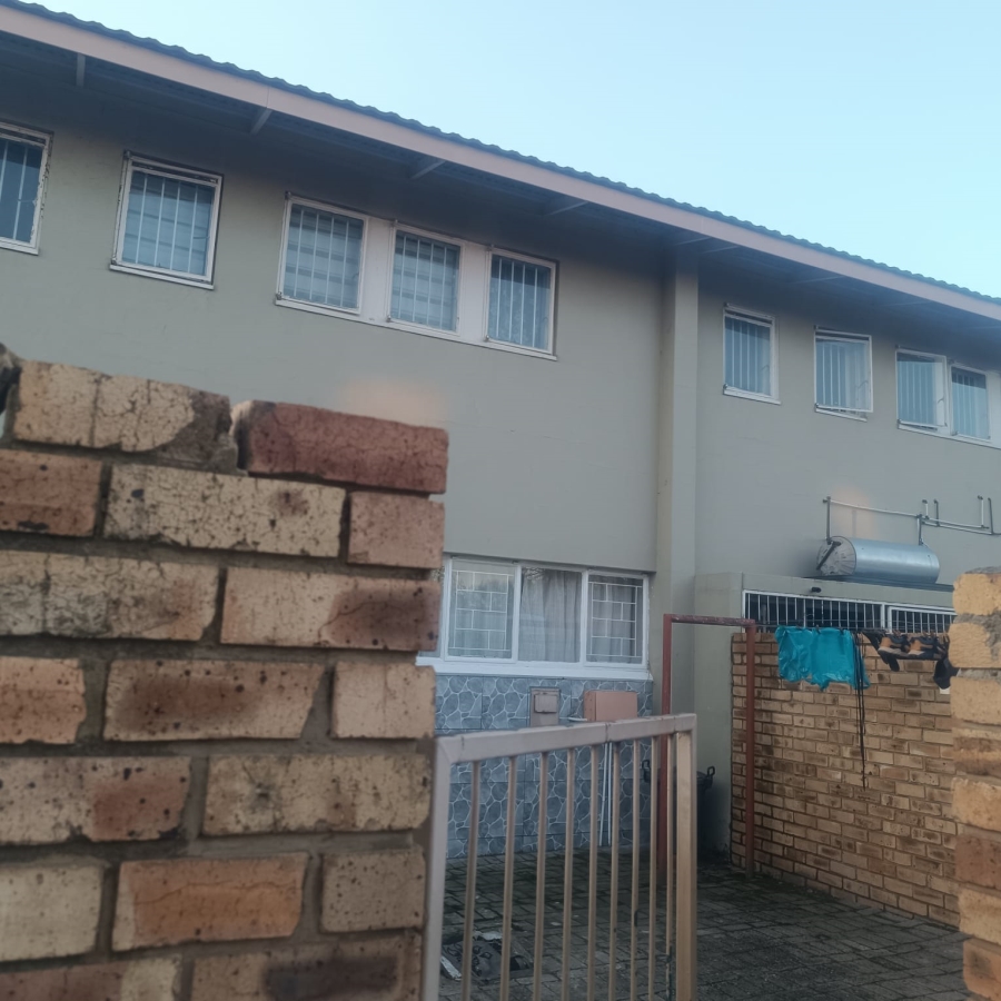 2 Bedroom Property for Sale in Sasolburg Ext 2 Free State